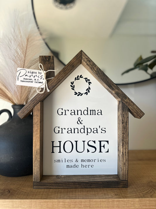 House shaped grandma & grandpa’s